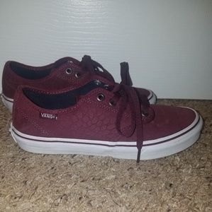 Women's maroon Vans